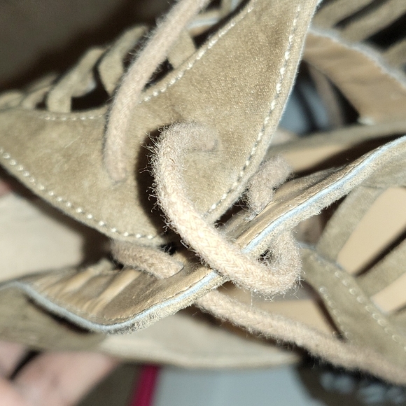 13M Dolce Vita Dark Tan Lace up suede open toe heel - Picture 10 of 12